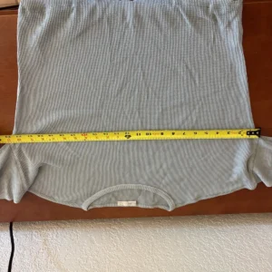 Barefoot Dreams Malibu Collection Waffle Knit Tie Hem Top XS Gray – photo 5