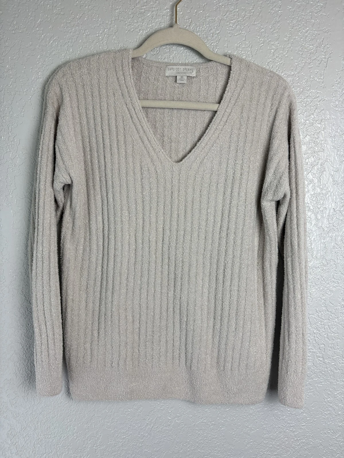 Barefoot Dreams CozyChic Lite Ribbed V-Neck Sweater XS Cream