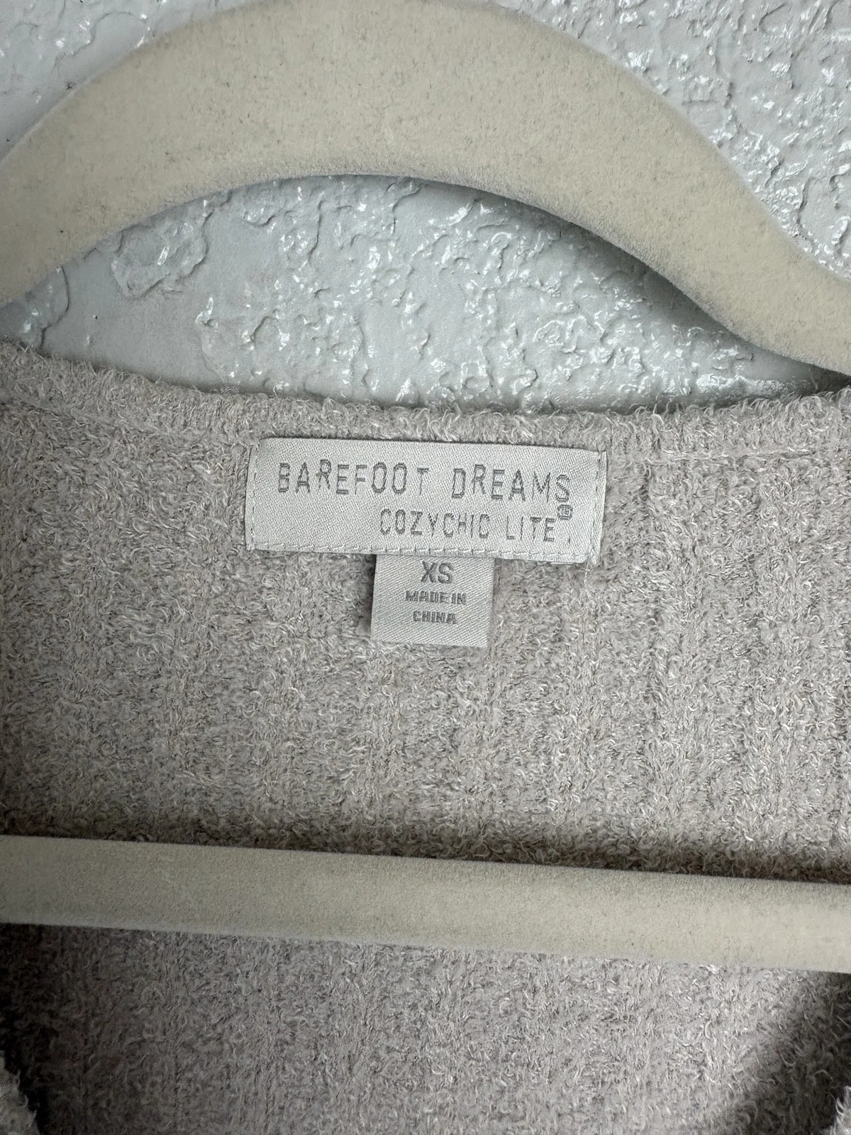 Barefoot Dreams CozyChic Lite Ribbed V-Neck Sweater XS Cream – photo 3
