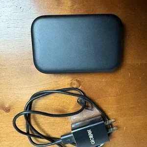 Alcatel Mobile Wi-Fi Hotspot Portable Router with AC Power Adapter - Black – photo 3