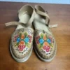 Mexican Huarache Sandals Women's Size 7 Tan Leather Floral Embroidered Shoes