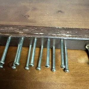 Vintage Wood Tie Rack Belt Organizer Wall Mount Brass Hooks Metal Pegs – photo 3