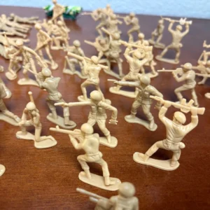 MPC Tim Mee Vintage Plastic Army Men Soldier Lot Camo Tent Tan Green 120+pc – photo 10