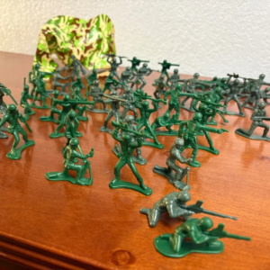 MPC Tim Mee Vintage Plastic Army Men Soldier Lot Camo Tent Tan Green 120+pc – photo 3