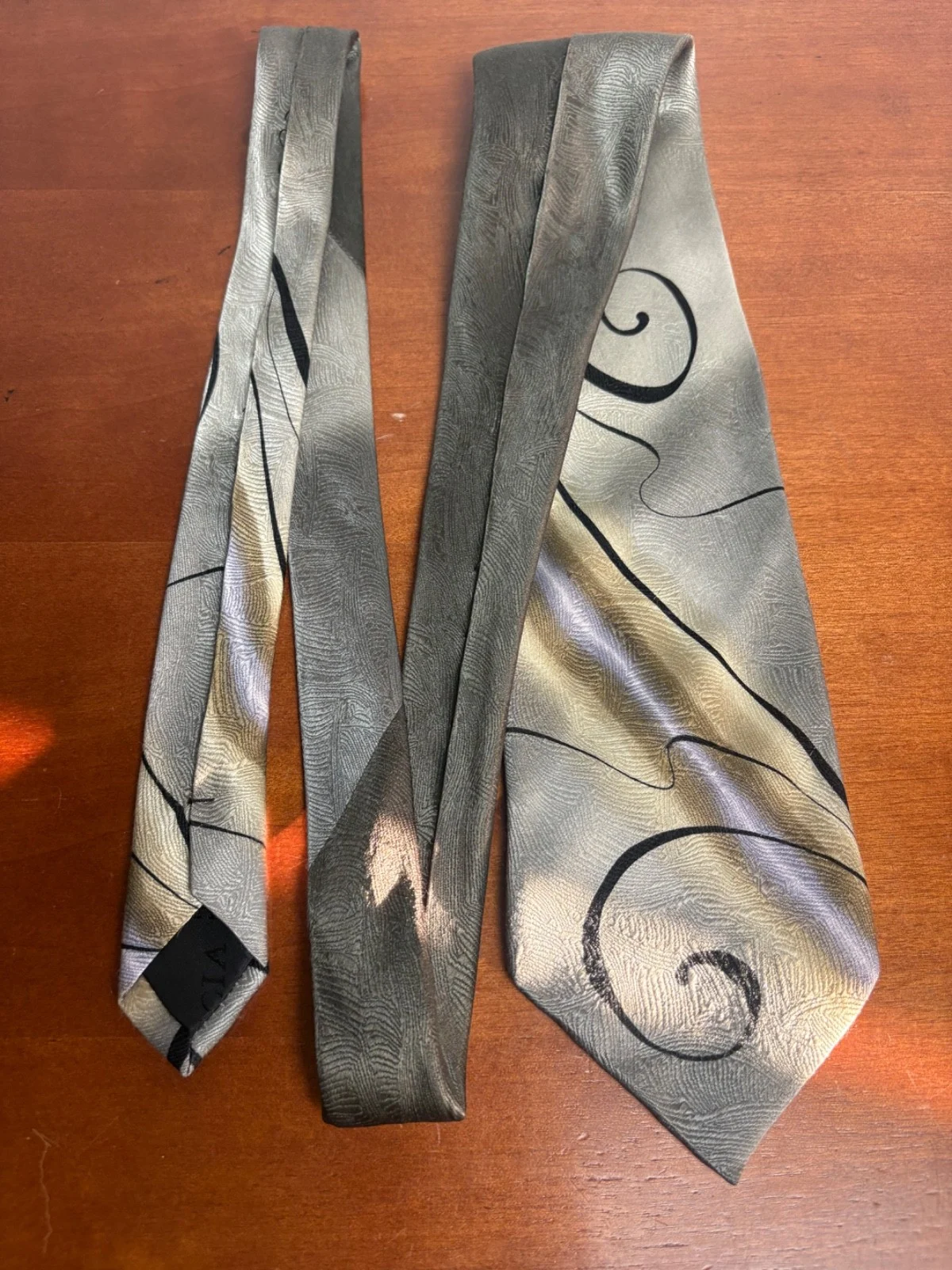 J Garcia 100% Silk Tie Banyan Trees II Collection Thirty-Five Vintage 2004 – photo 8
