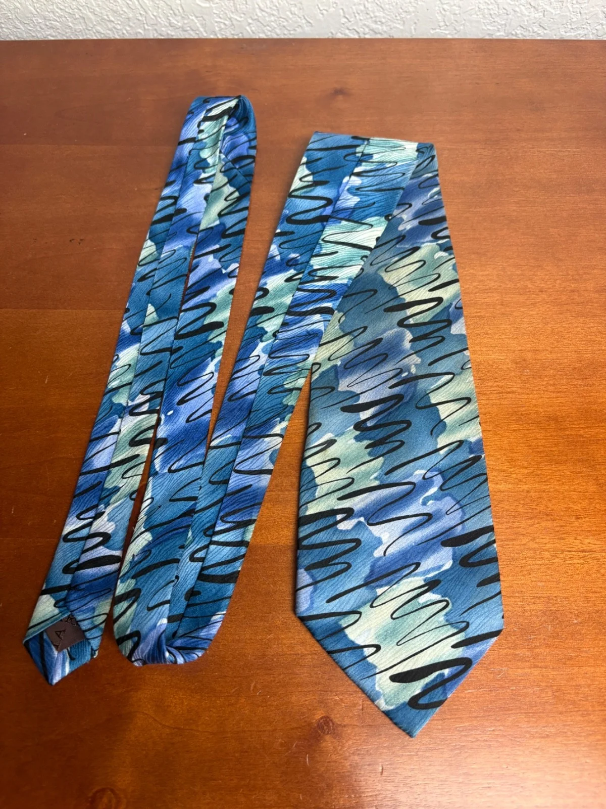 J. Garcia Silk Tie 1996 Estate of Jerome J Garcia Vintage Abstract Blue Wave – photo 6