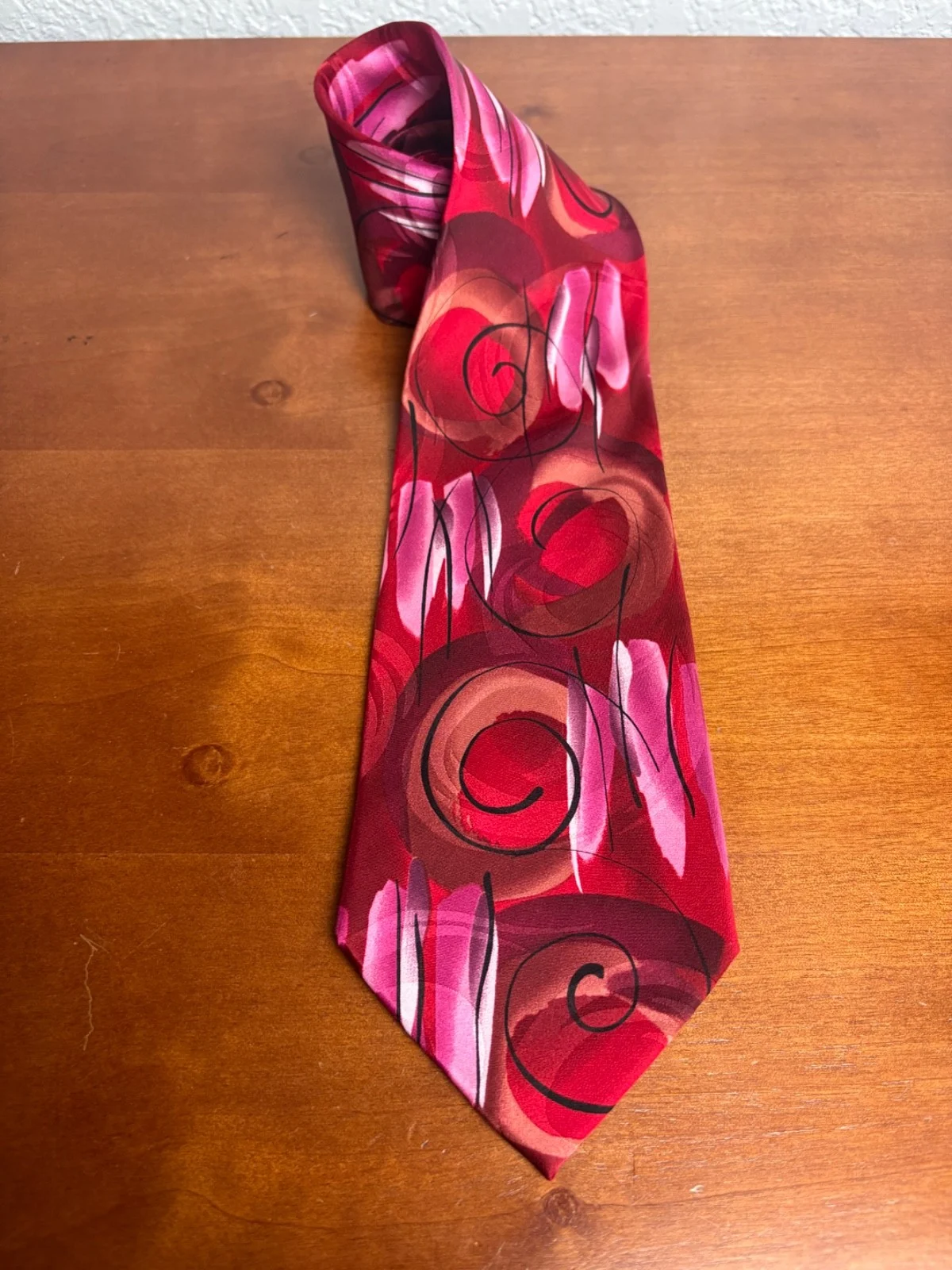 J. Garcia South of the Border Collection 38 Silk Tie Abstract Red Pink Swirl