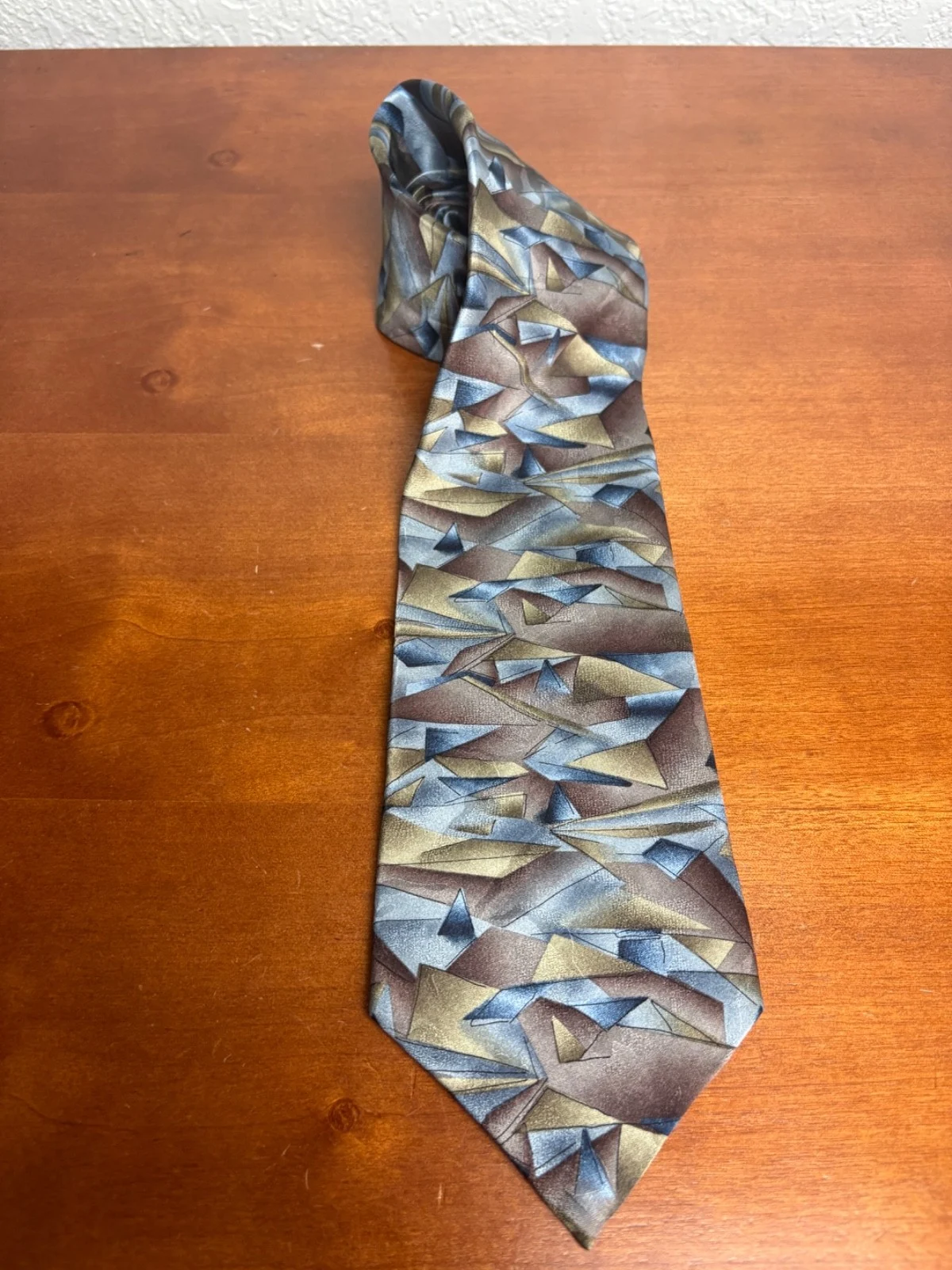 J. Garcia The Blue Iceberg Collection 15 Silk Tie Vintage Abstract Grey 1996