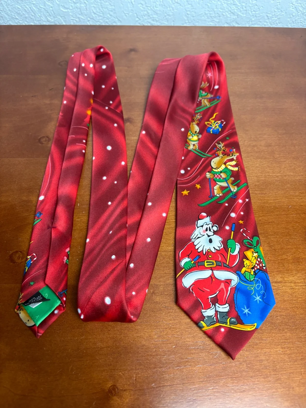 J. Garcia Cartoon Limbo Collection 64 Christmas Tie Sking Santa Reindeer Red – photo 3