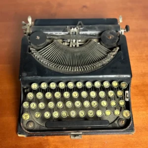 Vintage Remington Portable Typewriter For Restore/Parts
