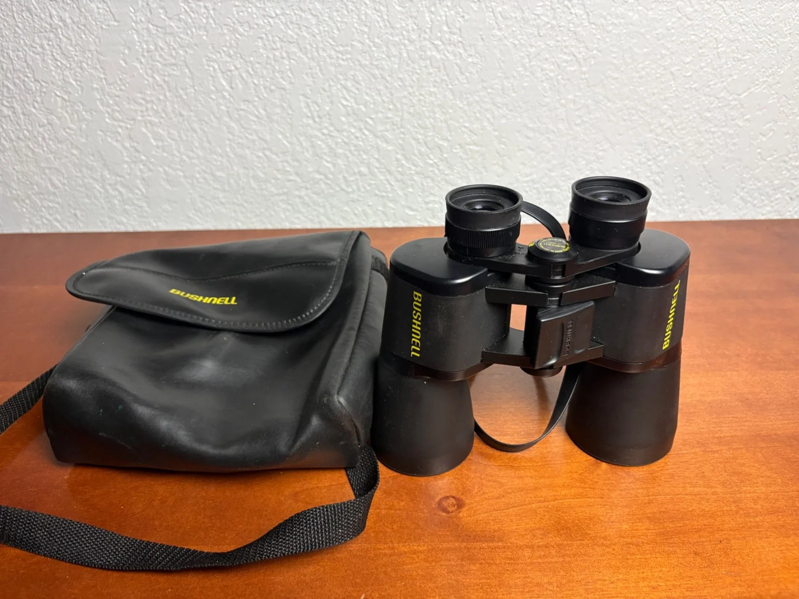 Bushnell PowerView 10x50 WA Binoculars 13-1056 Wide Angle Black with Case