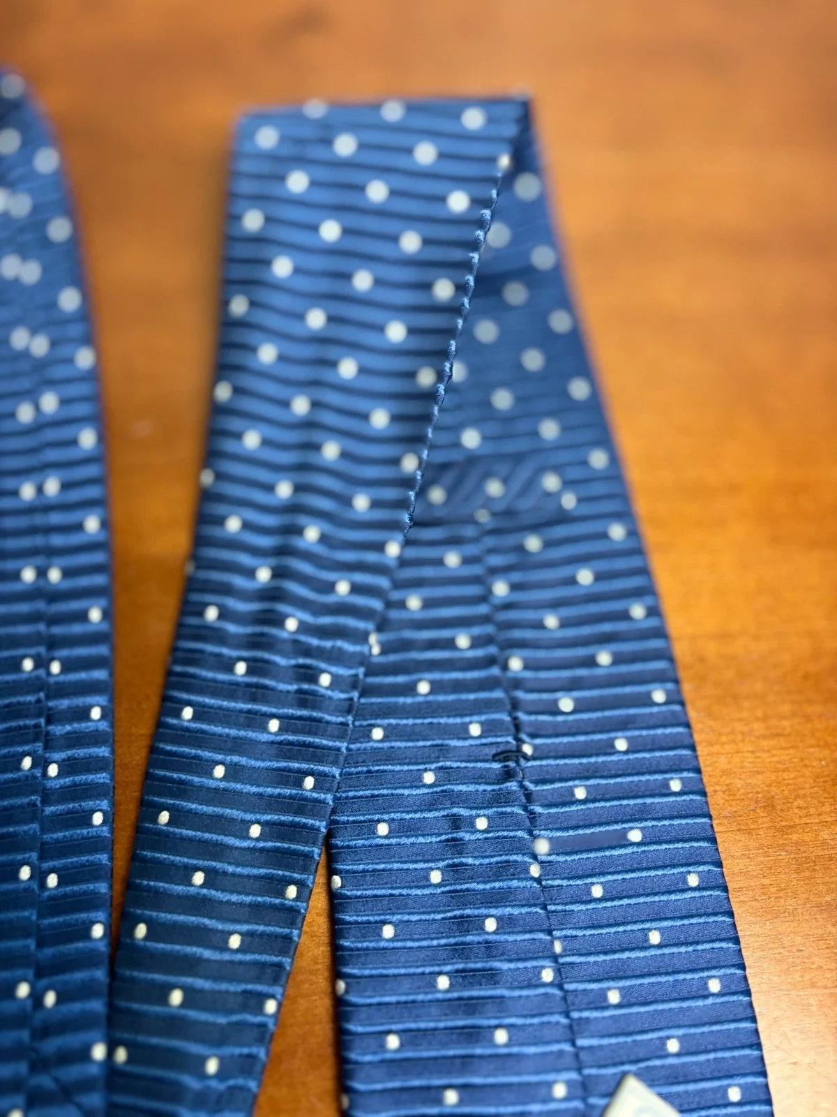 Façonnable Men's Silk Necktie Blue Ribbed Horizontal Stripes White Polka Dot – photo 12