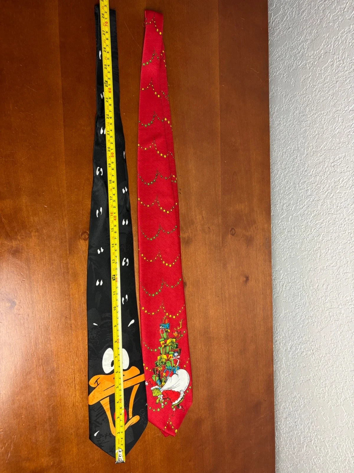 Lot of 2 Vintage Men's Character Ties - Dr. Seuss The Grinch & 1993 Looney Tunes – photo 12