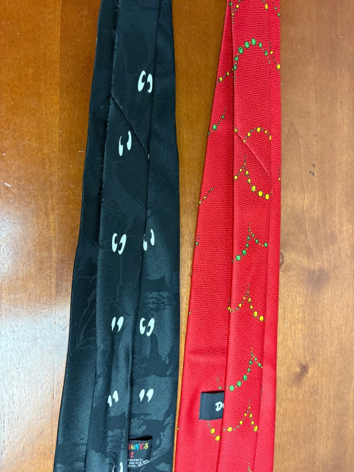 Lot of 2 Vintage Men's Character Ties - Dr. Seuss The Grinch & 1993 Looney Tunes – photo 16