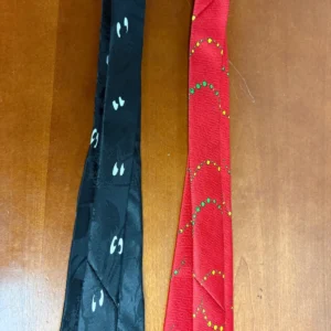Lot of 2 Vintage Men's Character Ties - Dr. Seuss The Grinch & 1993 Looney Tunes – photo 17