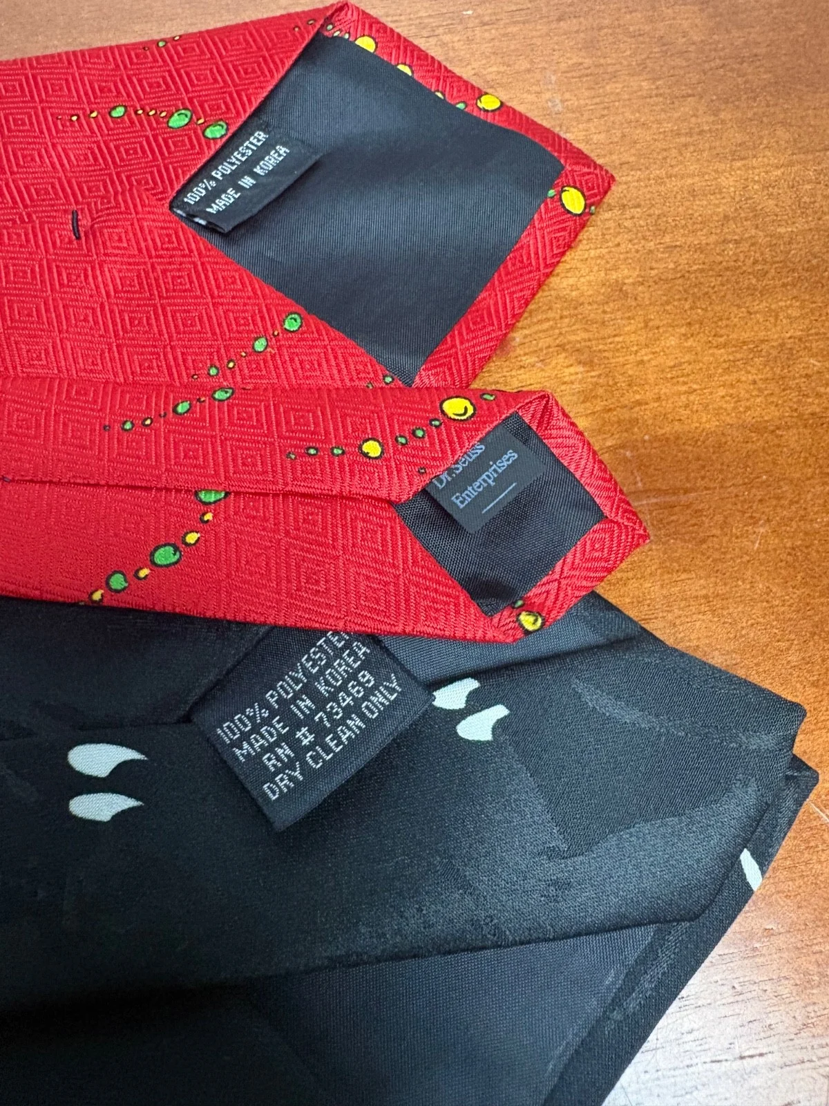 Lot of 2 Vintage Men's Character Ties - Dr. Seuss The Grinch & 1993 Looney Tunes – photo 18