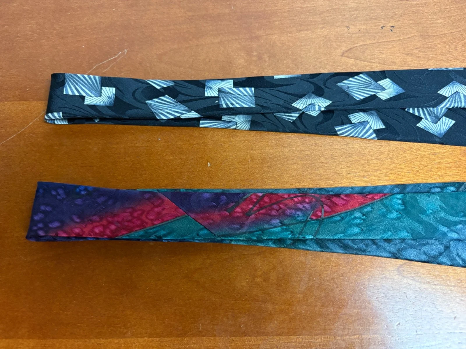 Vintage Monterey County-by-the-Sea Silk Tie Set – photo 11