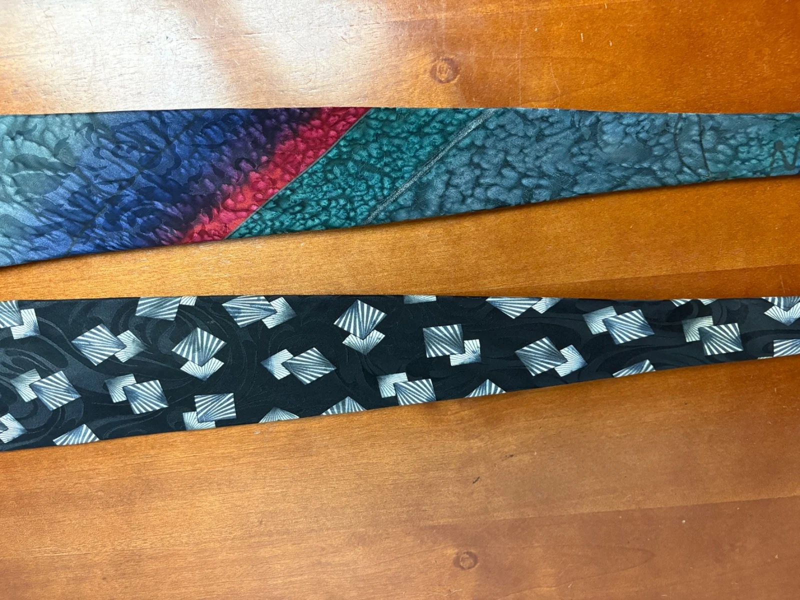 Vintage Monterey County-by-the-Sea Silk Tie Set – photo 5