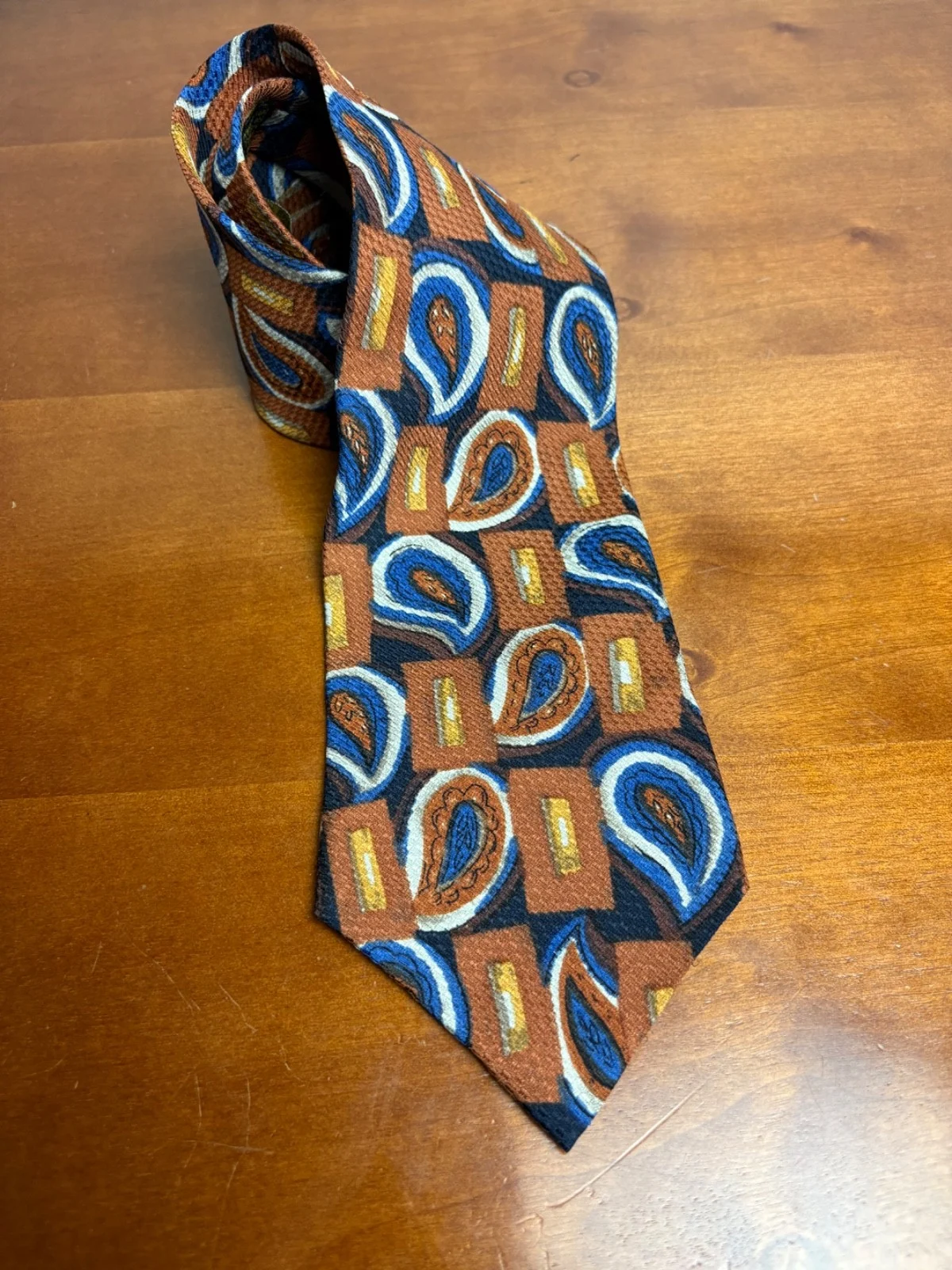 Vintage J. Riggins Hunting Horn Silk Tie Brown Blue Paisley Geometric