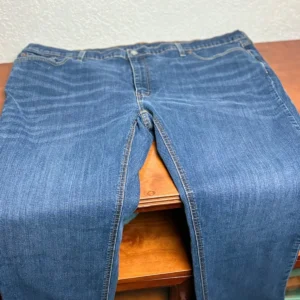 Levi's 541 Athletic Taper Jeans Mens 48x30 Blue Denim Stretch Big & Tall
