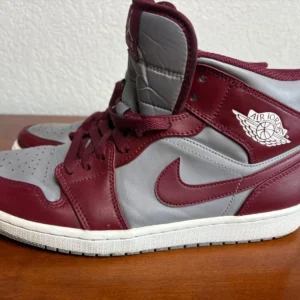 Nike Air Jordan 1 Mid Bordeaux Cement Grey DQ8426-615 Men's Size 10 Used – photo 9