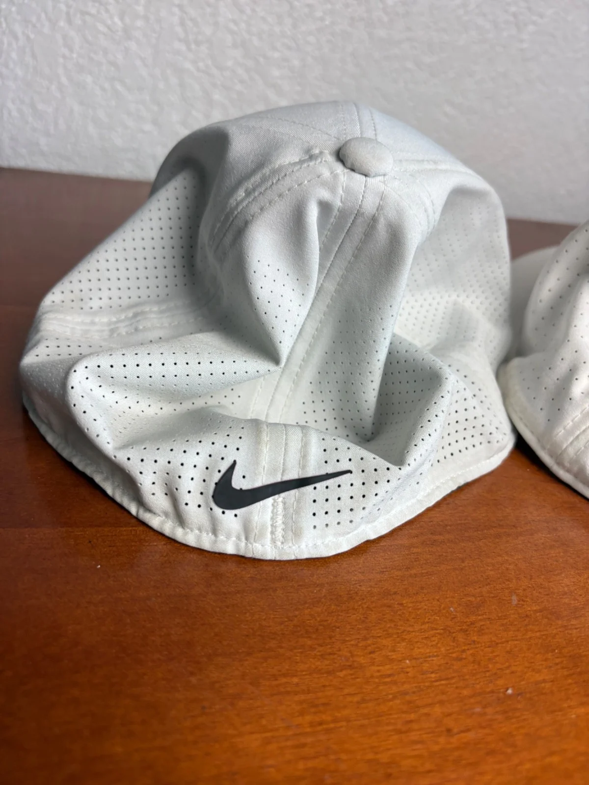 2 Nike Tiger Woods TW Golf Hats White Dri-Fit ADV Legacy91 & Classic99 – photo 5