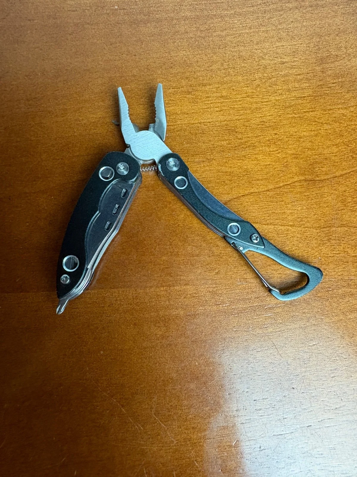 Cub Scouts Pack 931 Multi-Tool Pocket Knife Carabiner Pliers & Sheath Black – photo 3