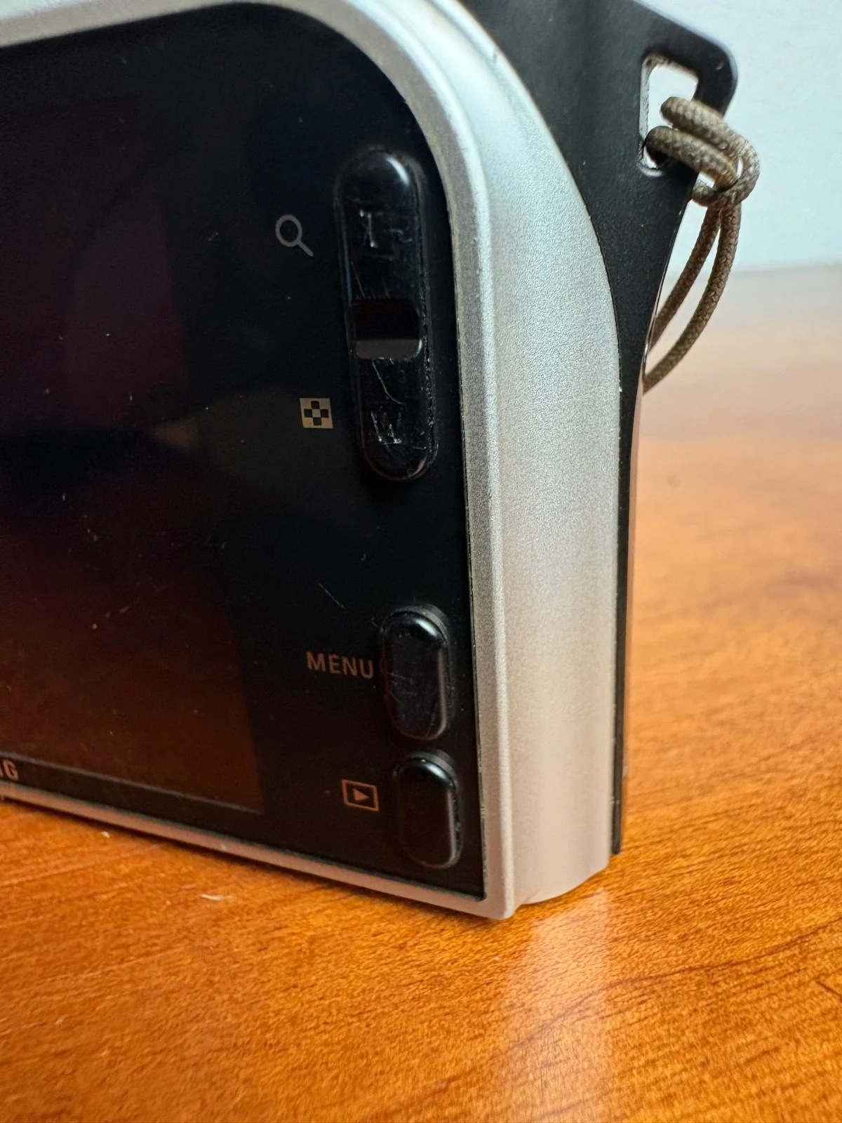 Samsung TL34HD Silver Digital Camera 14.7MP Schneider-Kreuznach Lens - Untested – photo 10