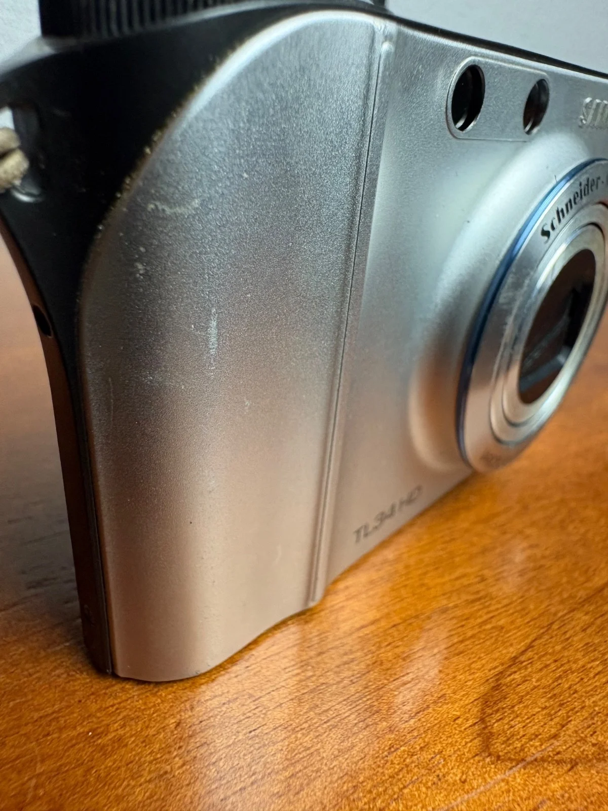 Samsung TL34HD Silver Digital Camera 14.7MP Schneider-Kreuznach Lens - Untested – photo 8