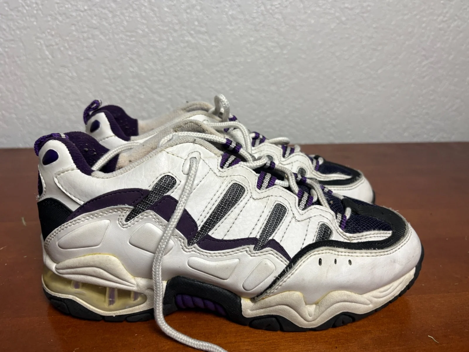 Pro Wings Sneakers Women's 9W White Purple Chunky 90s Y2K Running Shoes