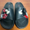 Disney Mickey & Minnie Mouse Black Slide Sandals Women's Size 7 Kissing Graphic