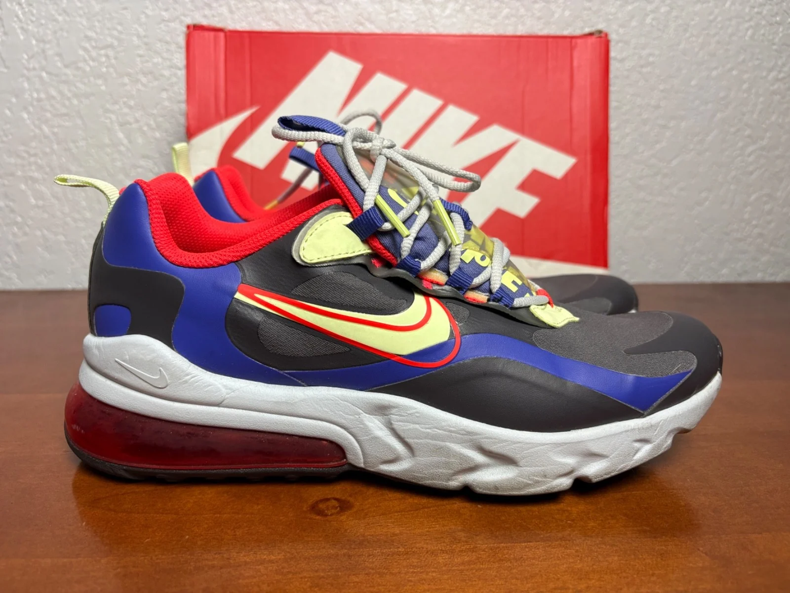 Nike Air Max 270 React GS Thunder Grey Barely Volt CT1630-001 Size 7Y Sneakers