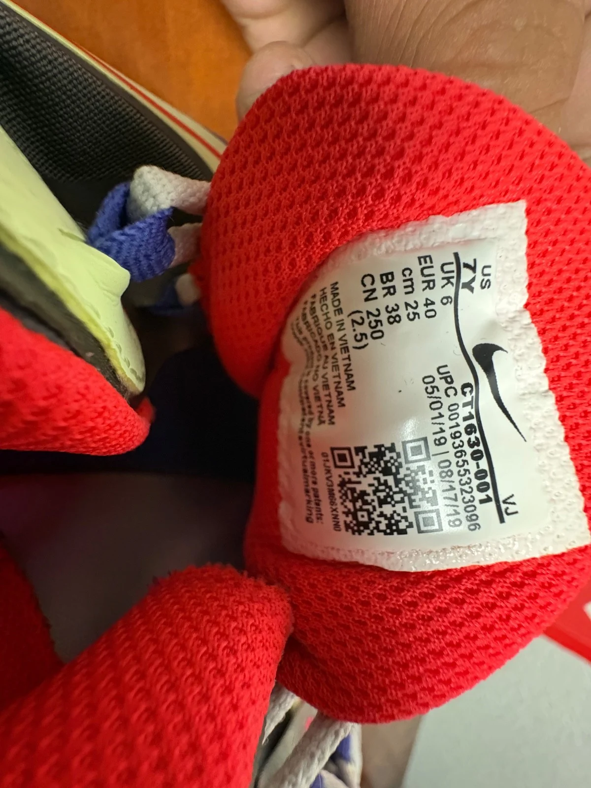 Nike Air Max 270 React GS Thunder Grey Barely Volt CT1630-001 Size 7Y Sneakers – photo 13