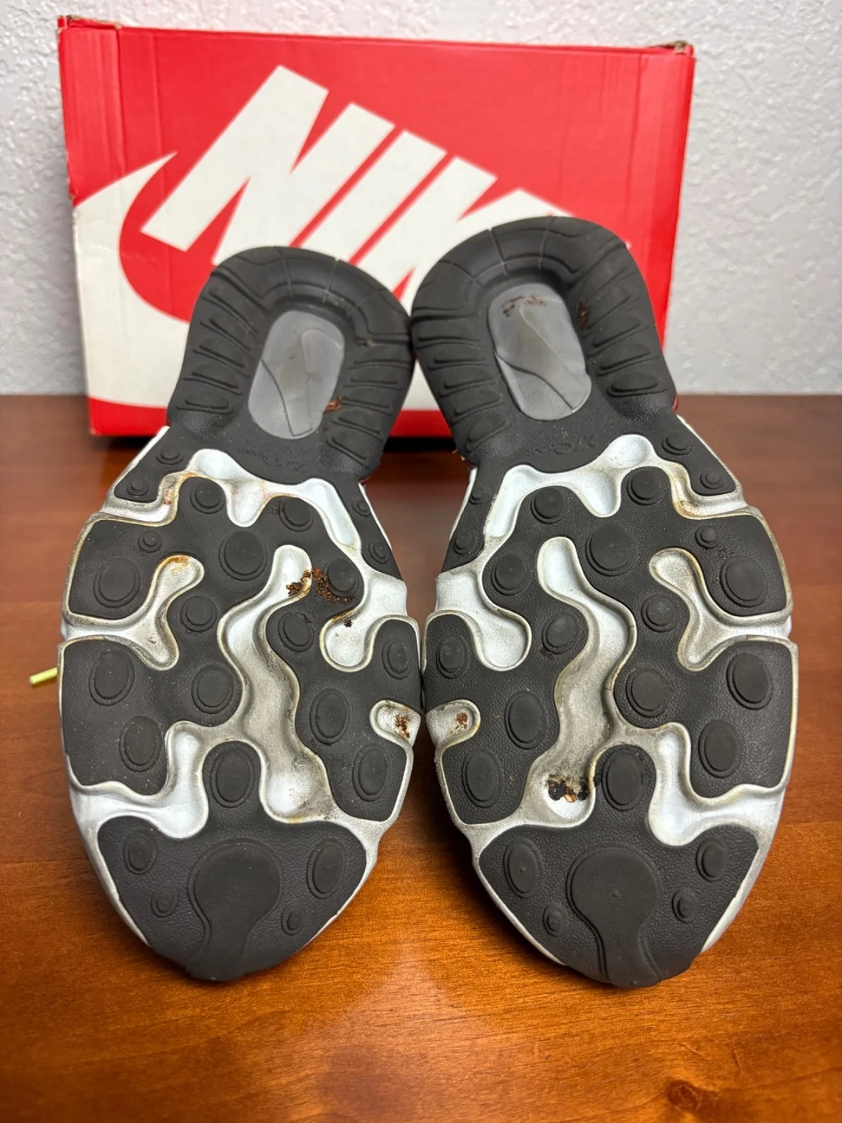 Nike Air Max 270 React GS Thunder Grey Barely Volt CT1630-001 Size 7Y Sneakers – photo 14