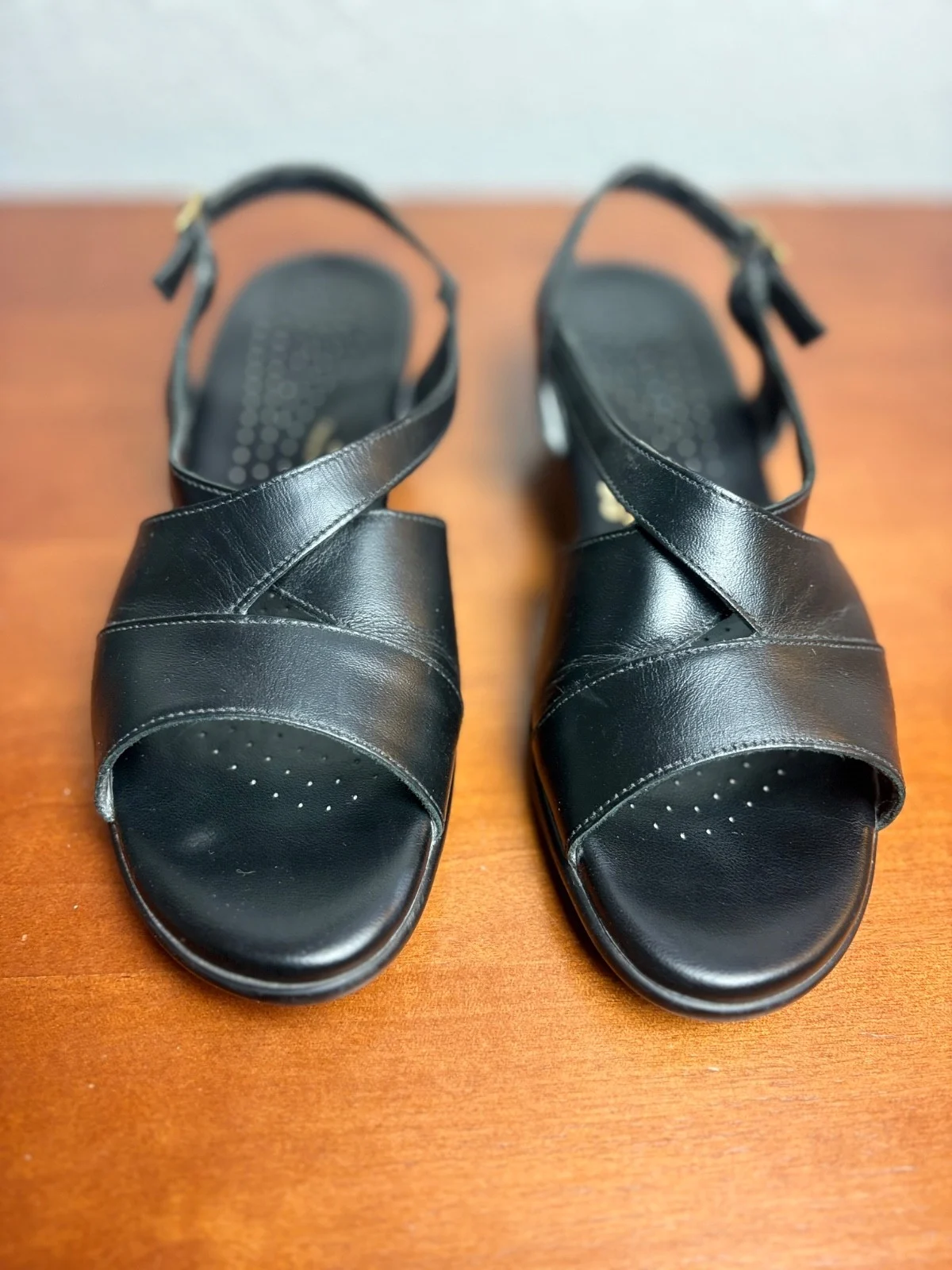 SAS Caress Black leather slingback wedge comfort sandals size 9.5 M