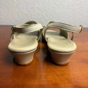 SAS Caress Wedge Sandals Women’s Sz 9.5 W Cross Strap Bone Beige Tripad Comfort – photo 6