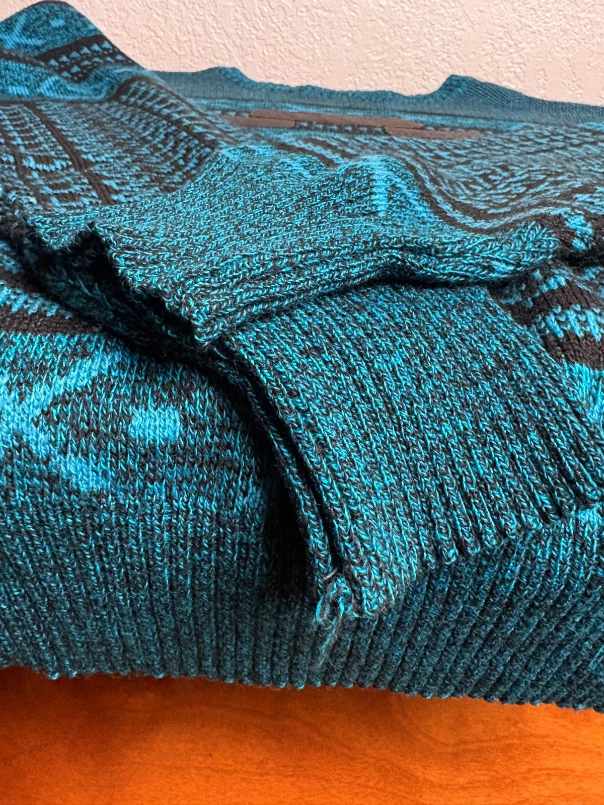 Barnaby Sweater Mens L Blue Black Geometric Southwestern Leather Accents – photo 5