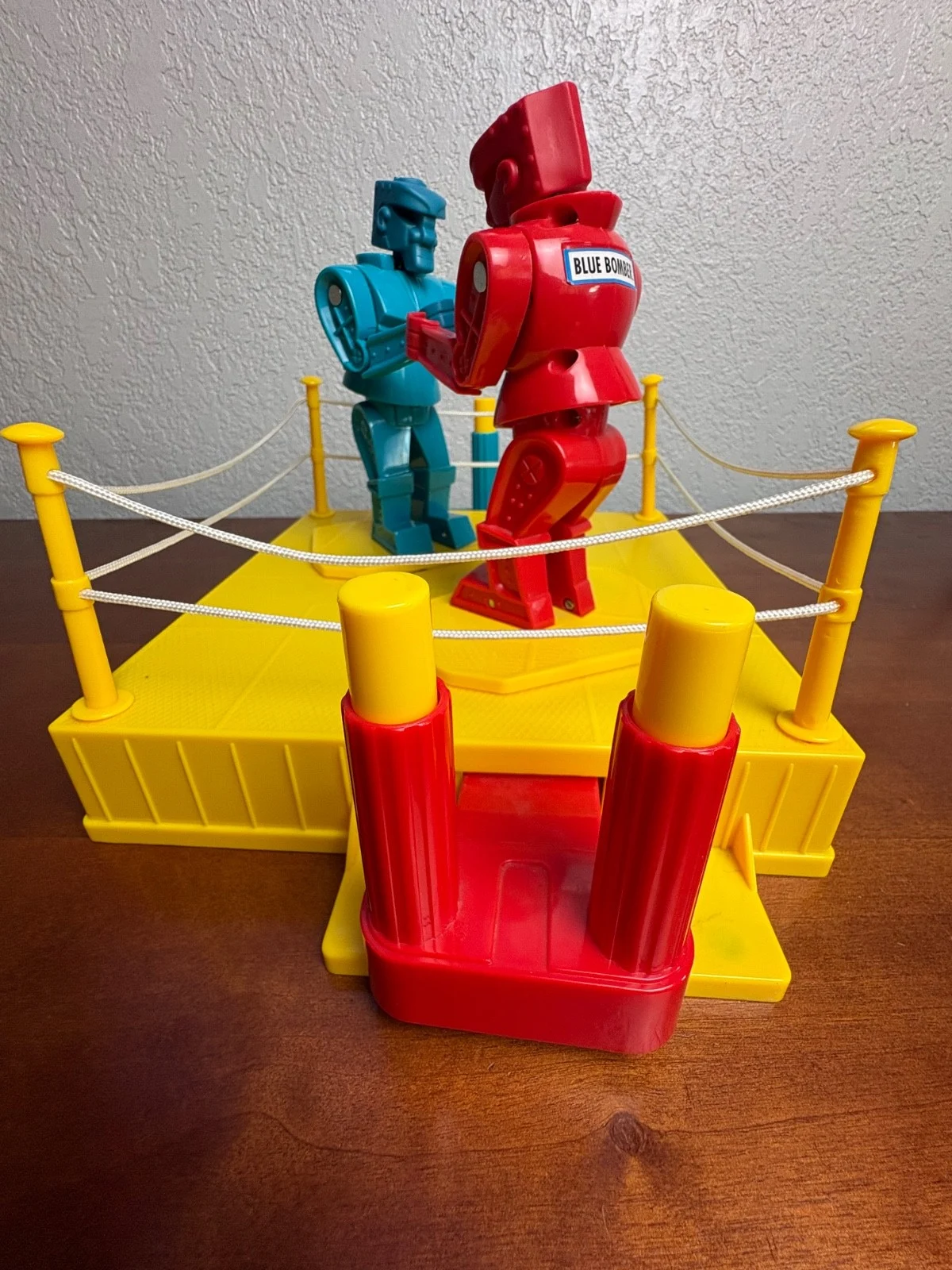 2001 Rock 'Em Sock 'Em Robots Mattel Game Red Rocker Blue Bomber - Works Weakly – photo 8