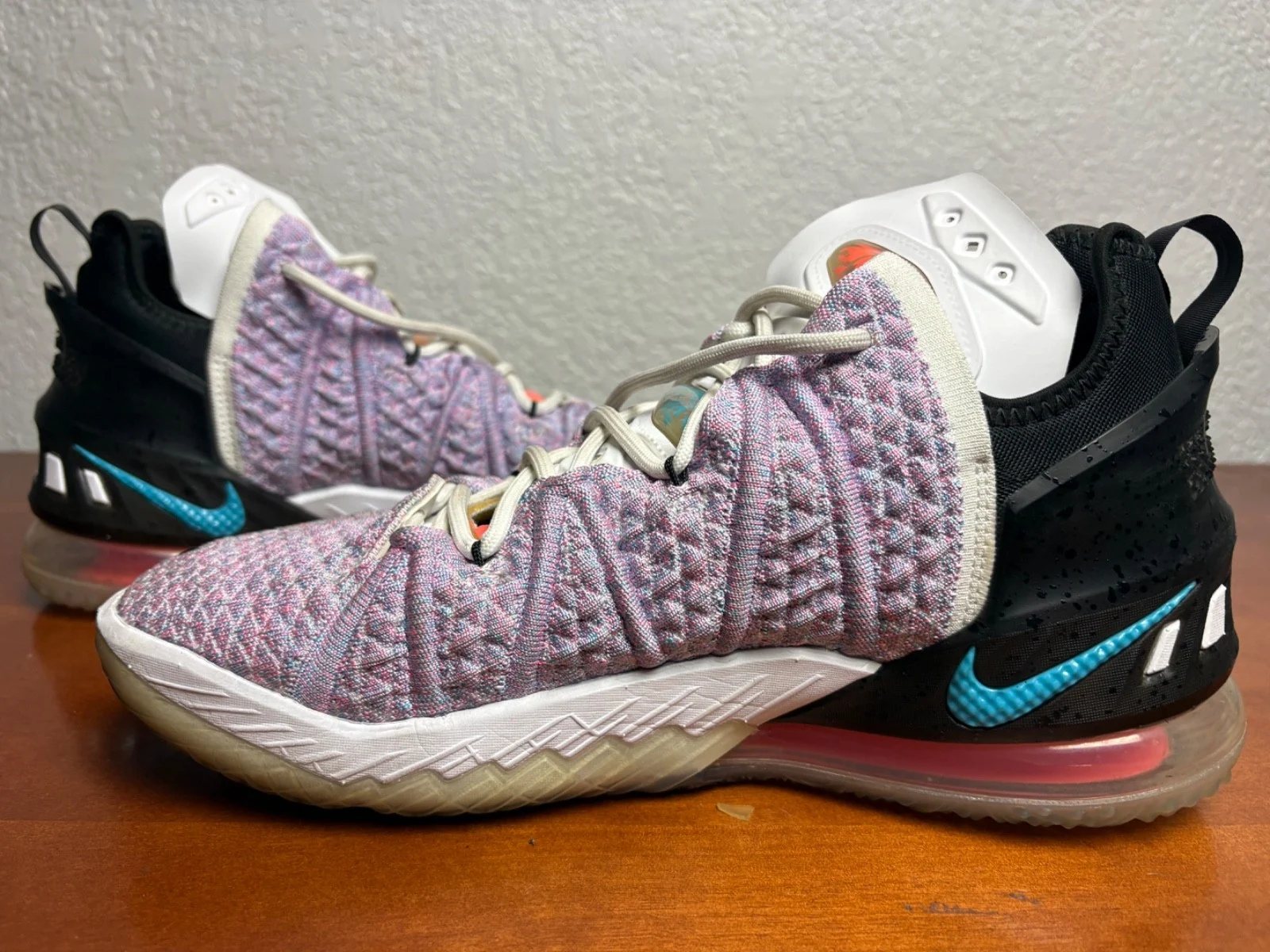 Nike LeBron 18 Graffiti James Gang Black Chlorine Blue Men's 9.5 Read Details – photo 6