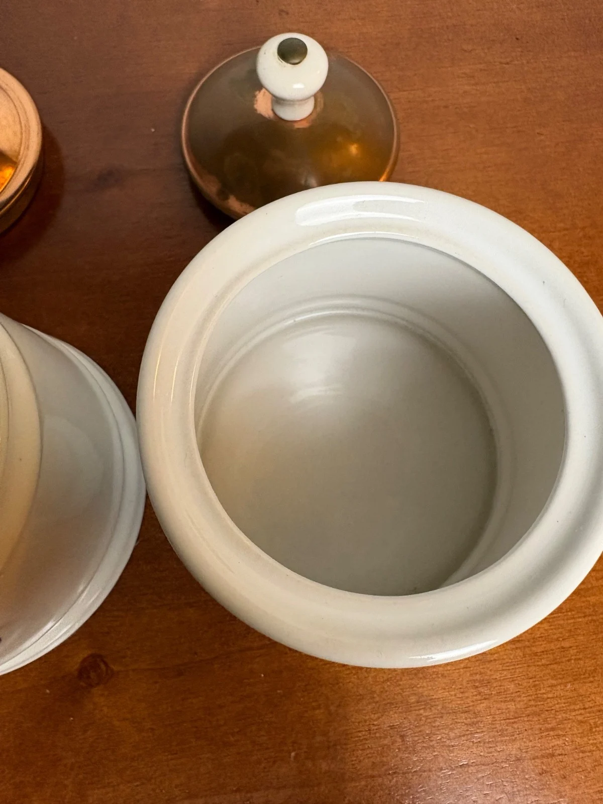 Baker Hart & Stuart White Ceramic Sugar Bowl Set Copper Lids – photo 5