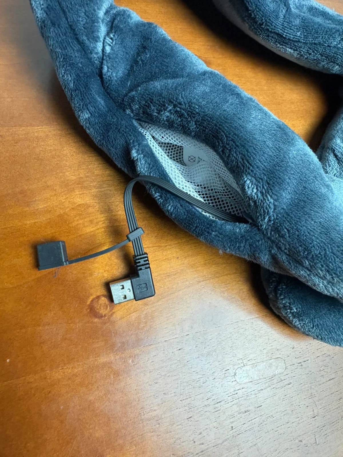 Heated Neck Wrap with Vibration USB Powered Plush Grey Electric Massage Scarf – photo 3